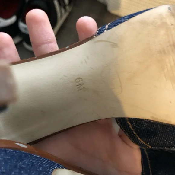 Guess Denim and Brown Bow Heels - Picture 4 of 5
